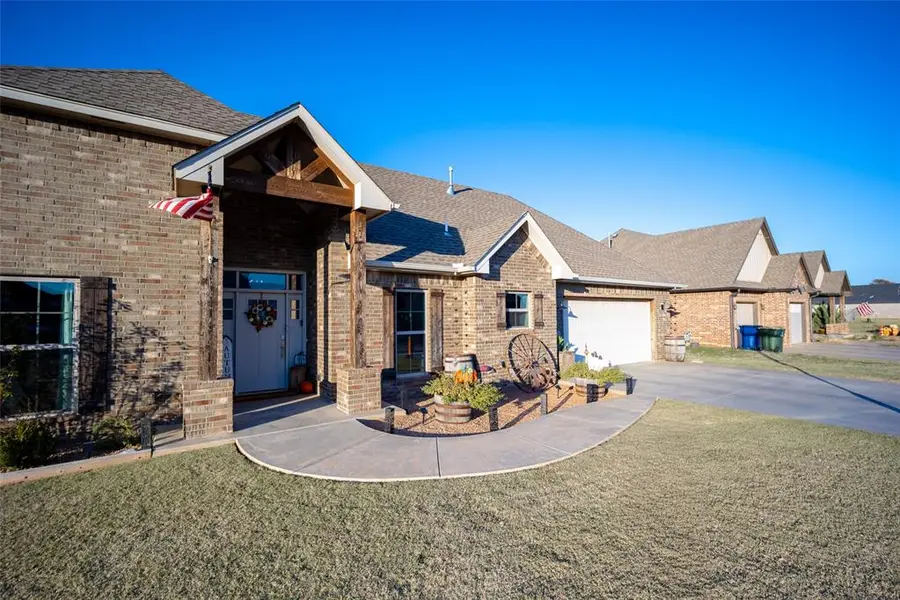 437 Isabella Drive, Blanchard, OK 73010 - Image #2