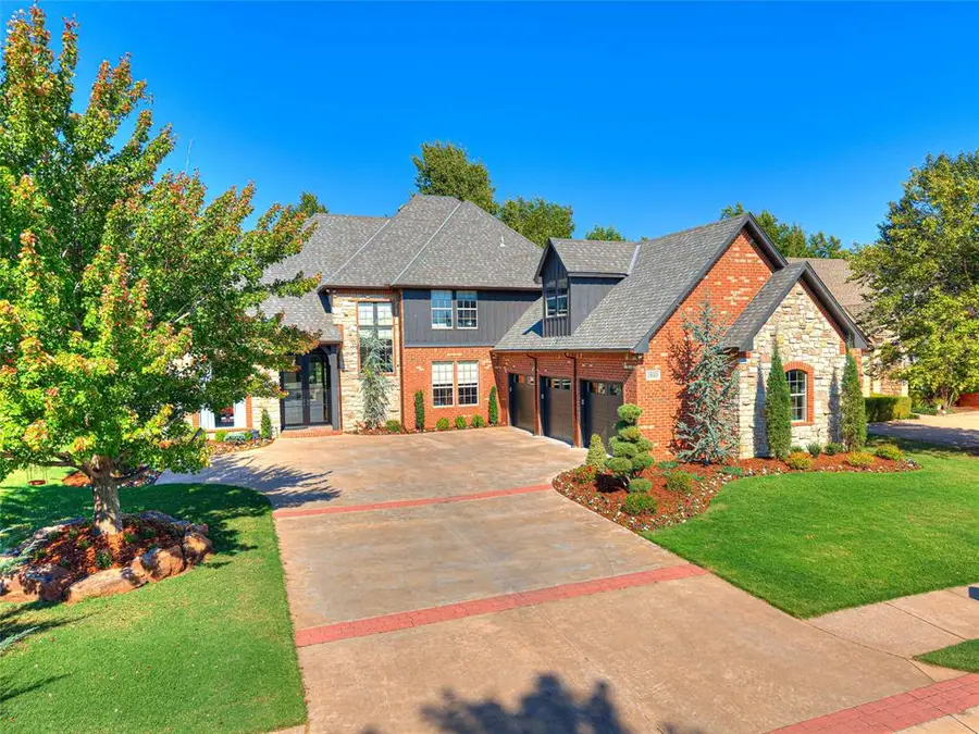 1833 Red Prairie Drive, Edmond, OK 73025 - Image #2