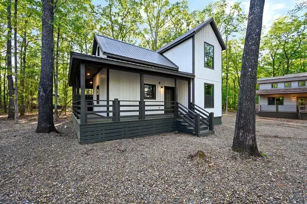 202 Infinity Pines Drive, Broken Bow, OK 74728