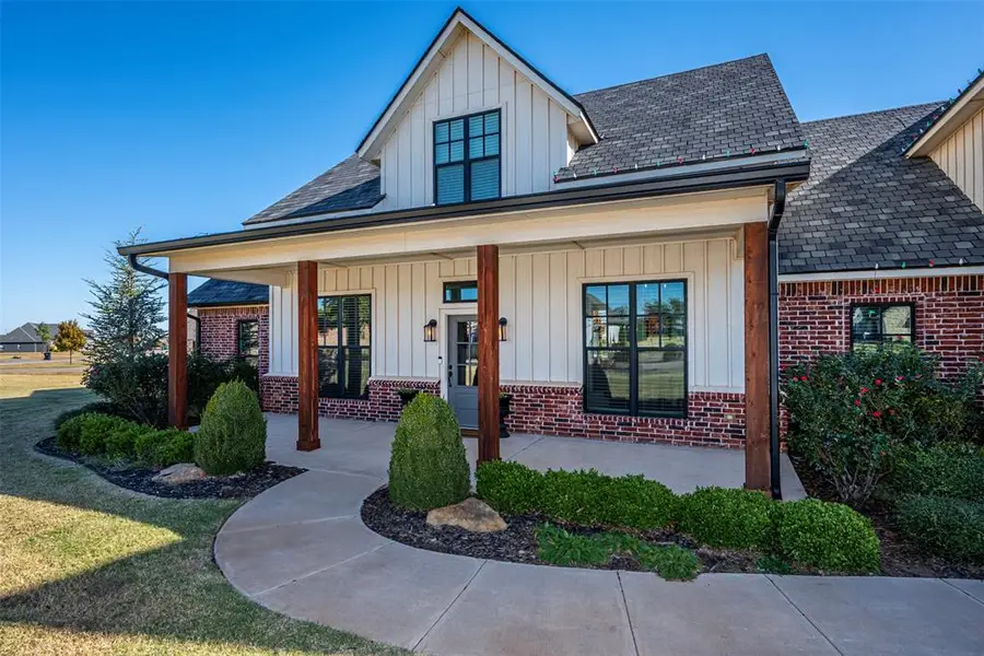 13700 Timber Ridge Estates Boulevard, Yukon, OK 73099 - Image #3