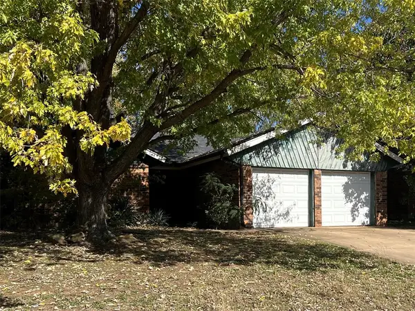 325 Cherryvale Road, Edmond, OK 73003