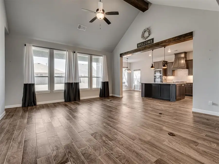 805 Scully Road, Yukon, OK 73099 - Image #2