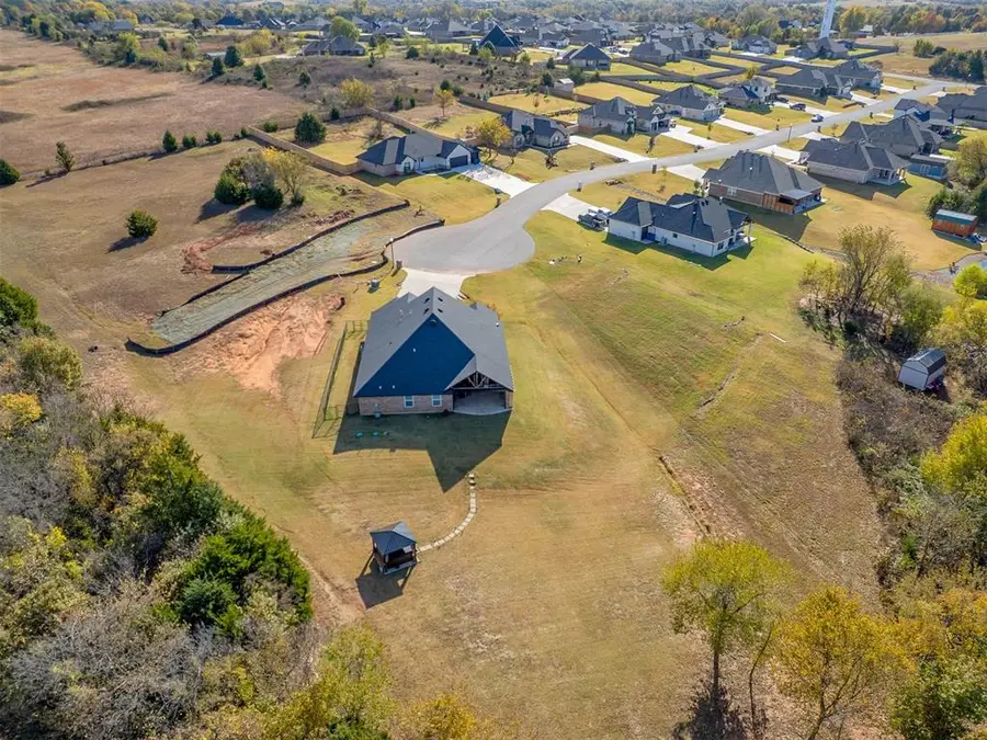 2947 Redwood Court, Newcastle, OK 73065 - Image #2
