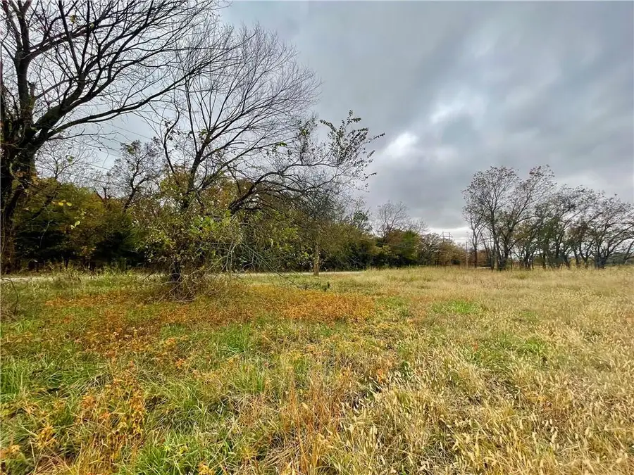 42900 Wolverine Road, Shawnee, OK 74804 - Image #2