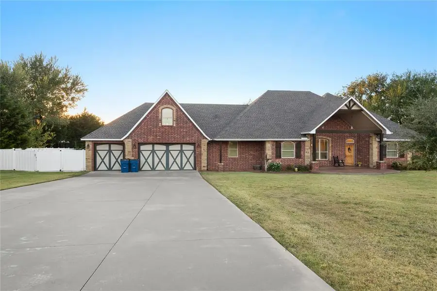 1551 N Morgan Road, Mustang, OK 73064 - Image #2