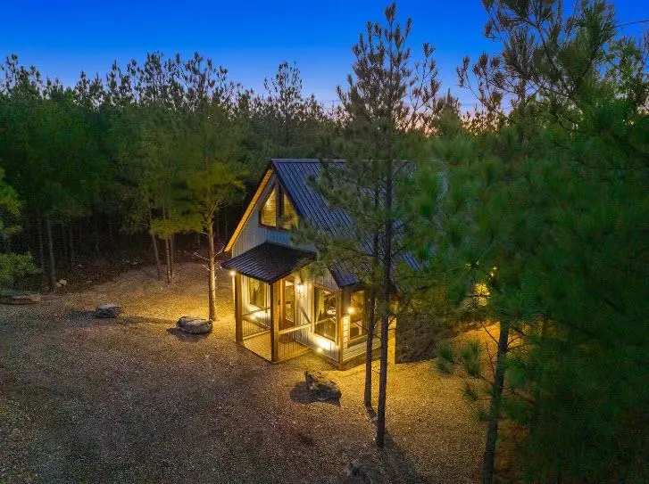 1326 Timbuktu Trail, Broken Bow, OK 74728 - Image #1