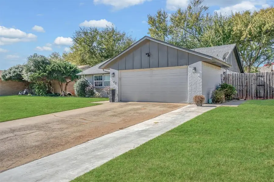 107 Sondra Dr. Drive, Elk City, OK 73644 - Image #3