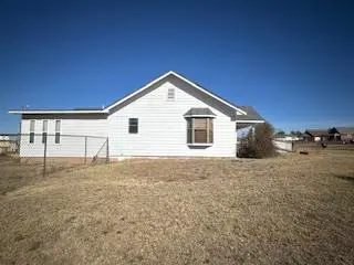 222 S 4th Street, Sentinel, OK 73664 - Image #3
