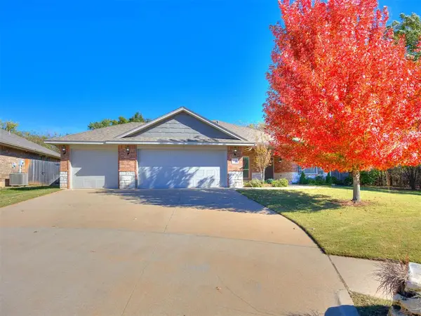 1236 Hickory Creek Drive, Yukon, OK 73099