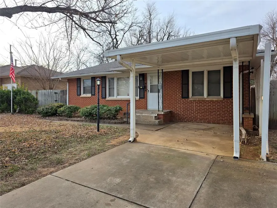 2108 Churchill Way, The Village, OK 73120 - Image #2