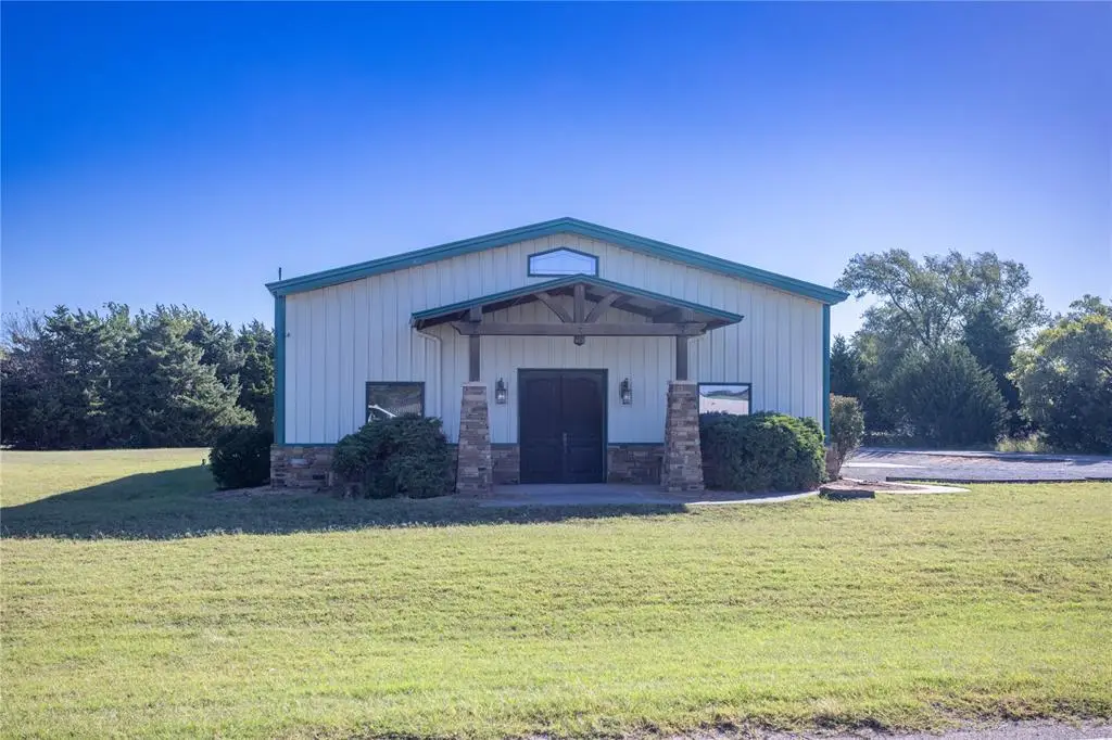 1601 Corbin Lane, Weatherford, OK 73096 - Image #1