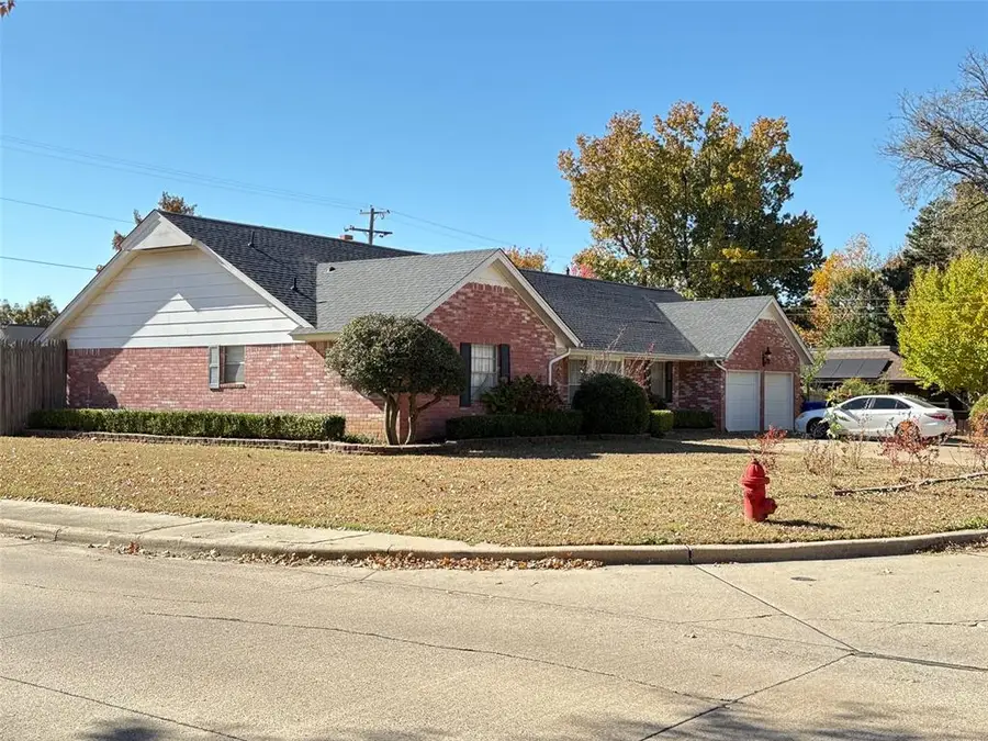 1802 Logan Drive, Norman, OK 73069 - Image #2