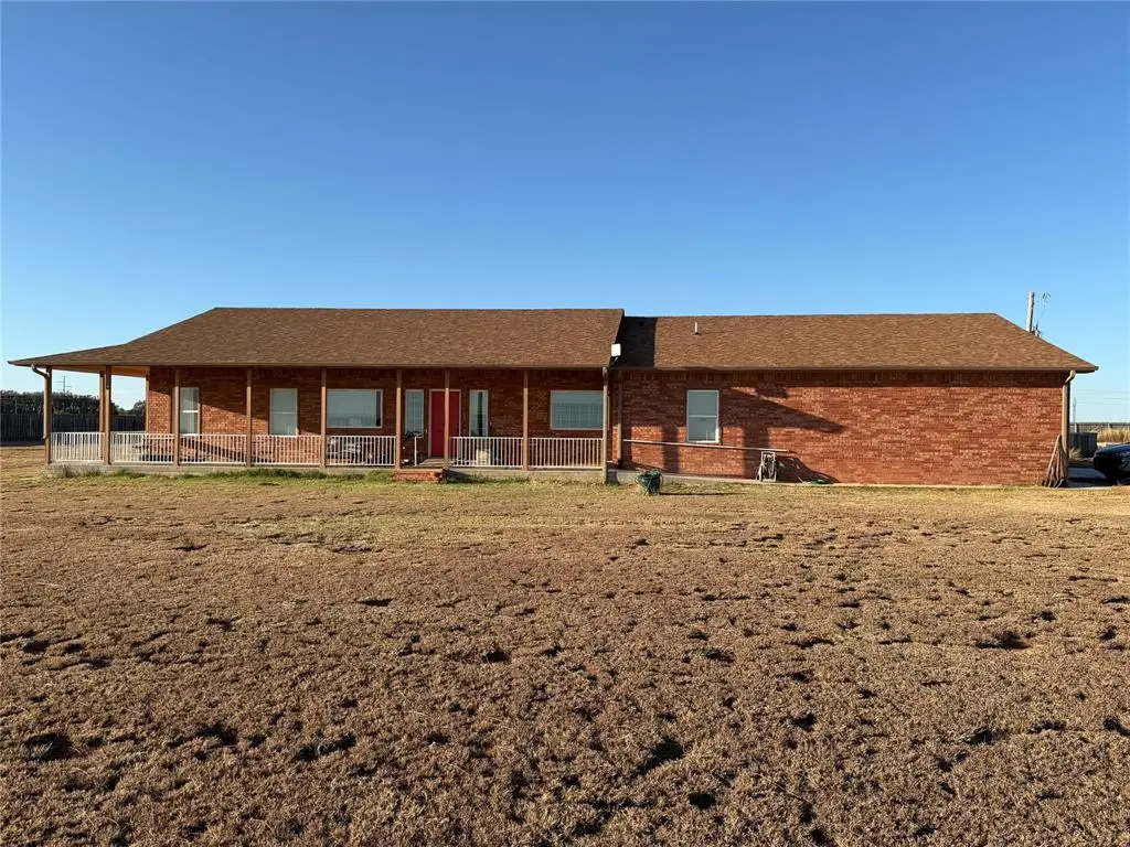 18784 E 1130 Road, Sayre, OK 73662 - Image #1