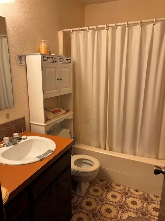 406 E Texas Drive, Anadarko, OK 73005 - Image #3