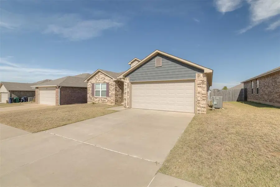 11013 NW 99th Street, Yukon, OK 73099 - Image #3