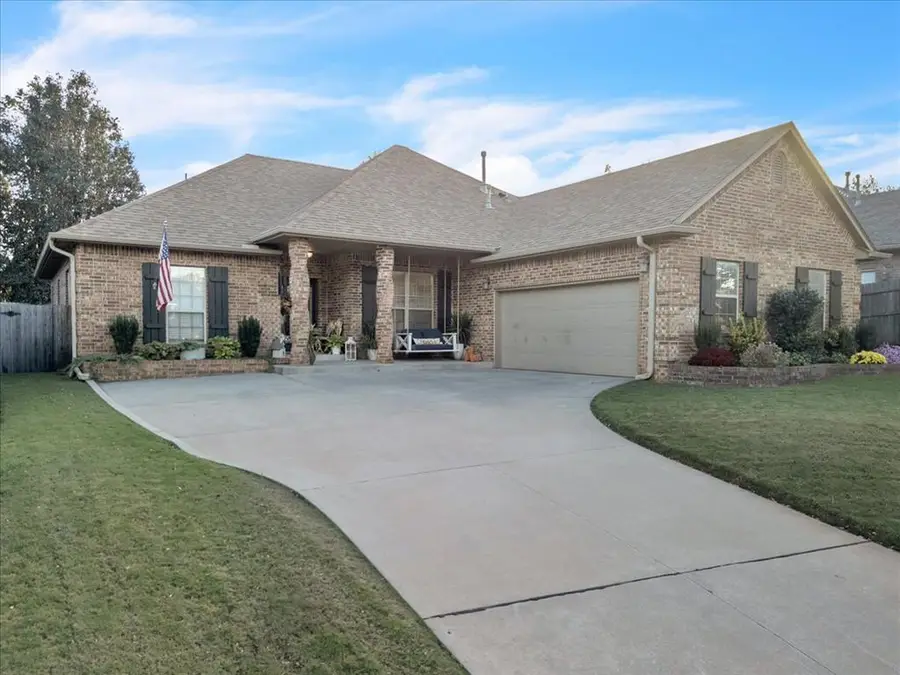 2020 Pine View Terrace, Edmond, OK 73003 - Image #2