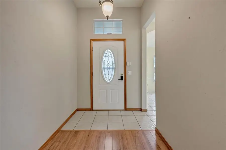 409 Whitehouse Lane, Edmond, OK 73003 - Image #3