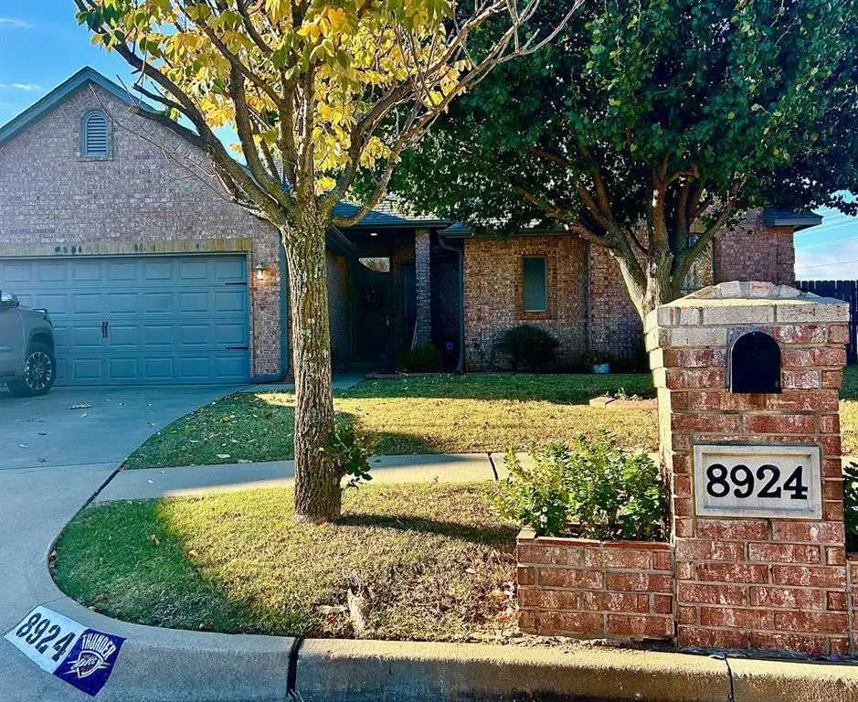 8924 NW 111th Street, Oklahoma City, OK 73162 - Image #1