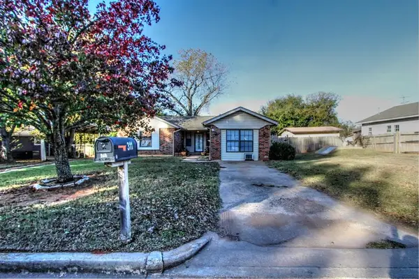 311 S Jackson Avenue, Blanchard, OK 73010