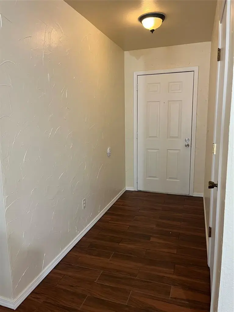 637 Cypress Drive, Oklahoma City, OK 73170 - Image #2