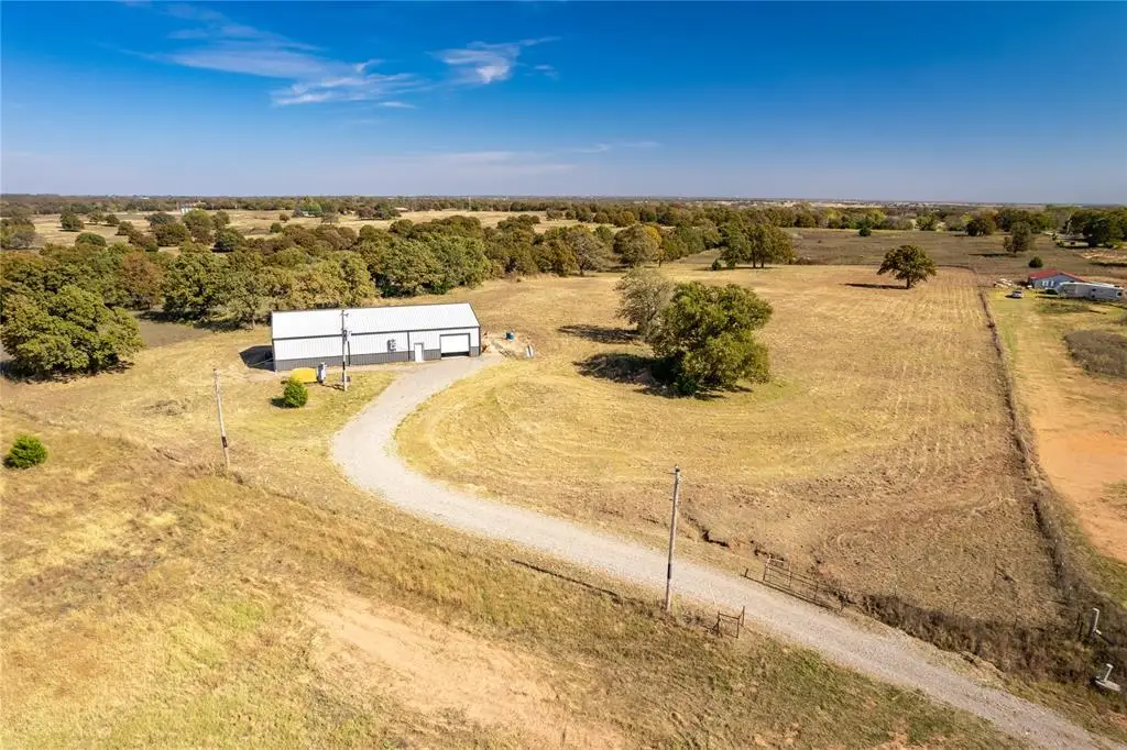 19464 Luna Lane, Lindsay, OK 73052 - Image #1