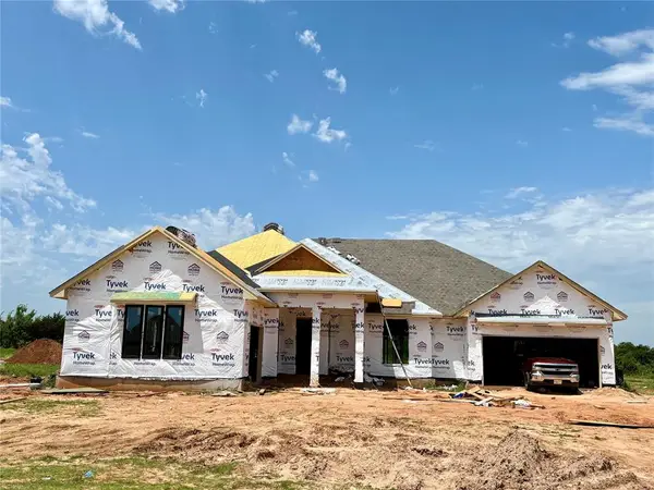 4025 Great Redwood Road, Newcastle, OK 73072