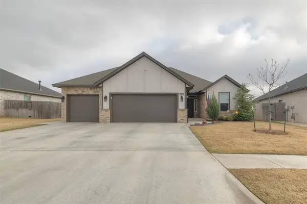 4716 Bermuda Drive, Mustang, OK 73064