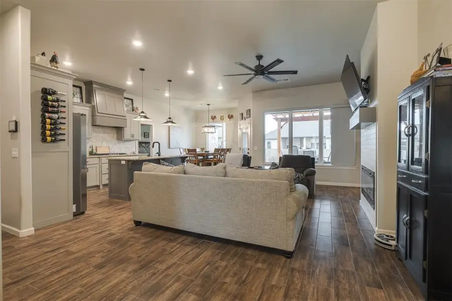 4716 Bermuda Drive, Mustang, OK 73064 - Image #3