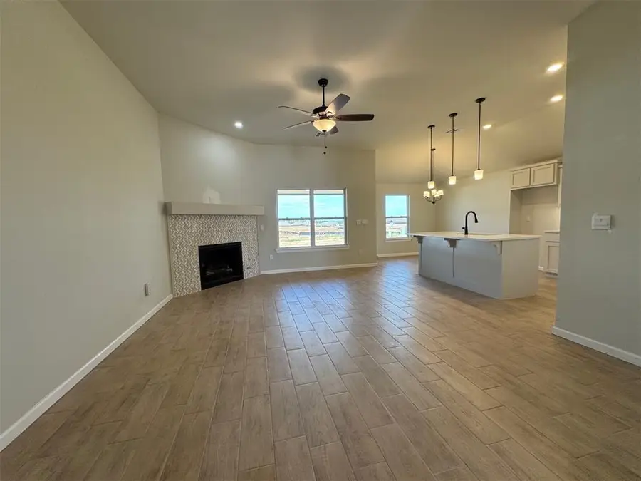 10733 Painted Turtle Way, Midwest City, OK 73130 - Image #2