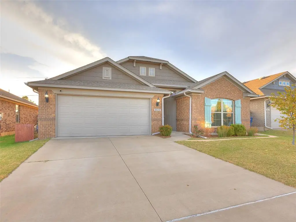 3513 Slate River Drive, Yukon, OK 73099 - Image #1