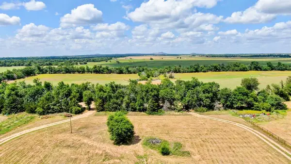 20863 E County Rd 1588, Altus, OK 73521