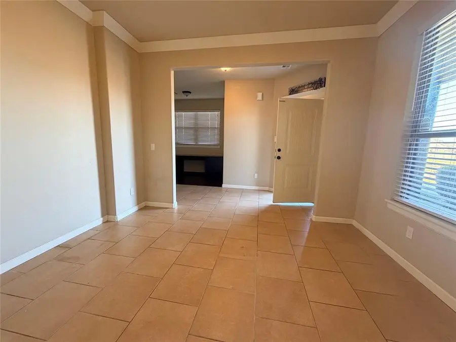 11240 NW 102nd Street, Yukon, OK 73099 - Image #3