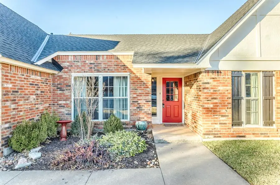 14016 Apache Drive, Edmond, OK 73013 - Image #3