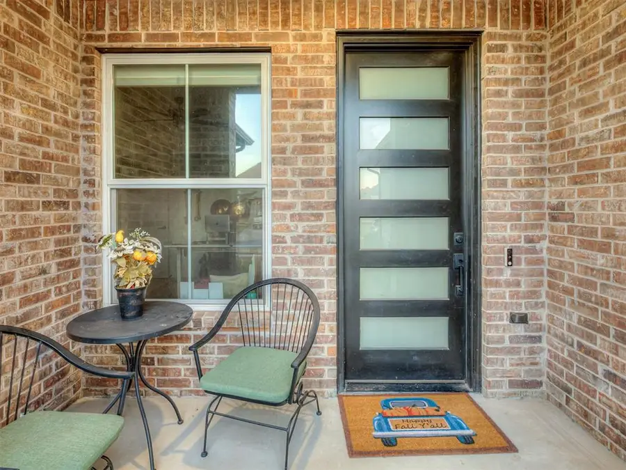 5705 Tiger Stone Drive, Mustang, OK 73064 - Image #3