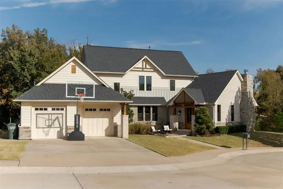 725 E Clegern Place Court, Edmond, OK 73034 - Image #3