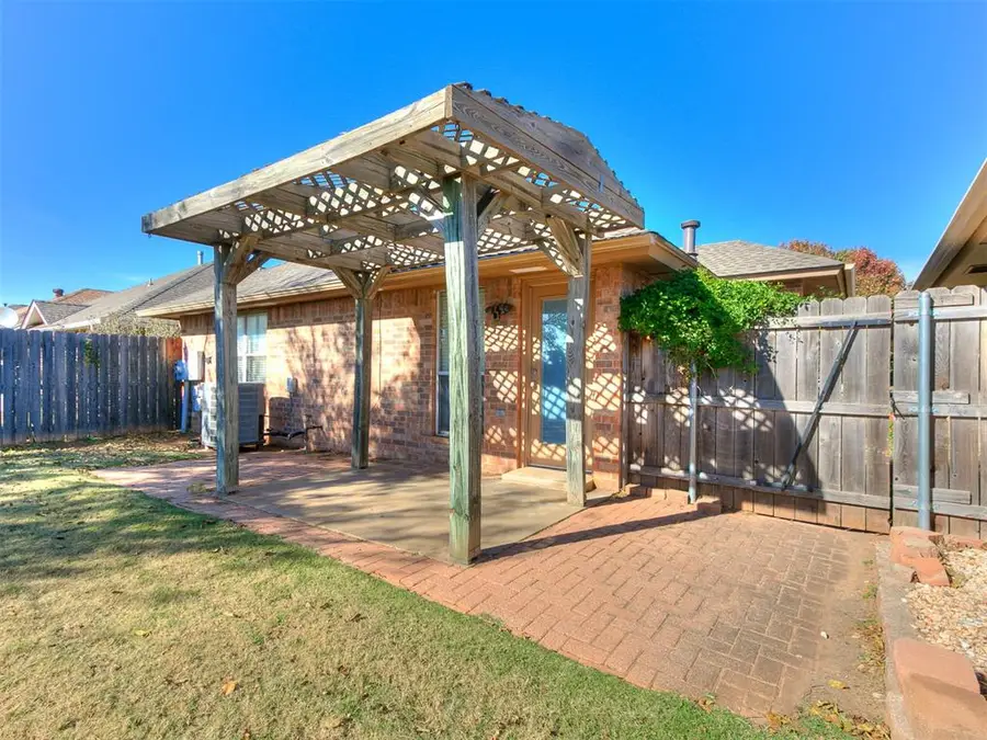 1304 NW 138th Street, Edmond, OK 73013 - Image #3