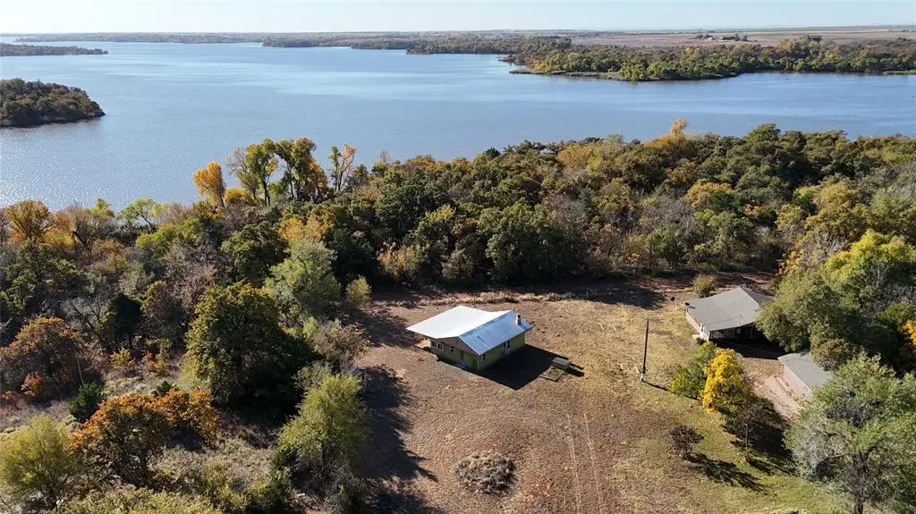 427 Lillie Drive, Hydro, OK 73048 - Image #1