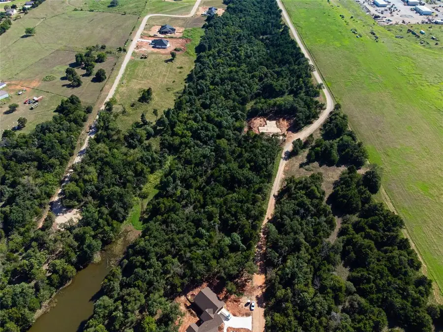 841 Meadow Park Road, Guthrie, OK 73044 - Image #2