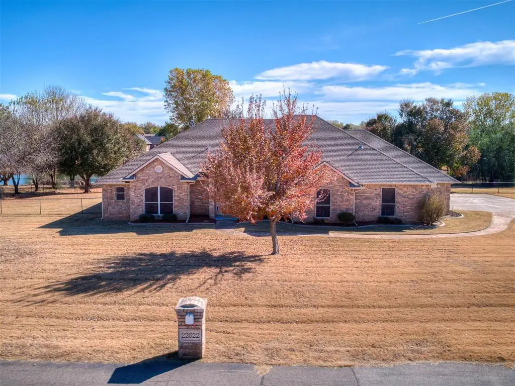 22622 Graces Terrace, Edmond, OK 73025 - Image #1