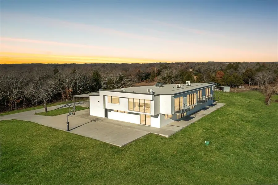 546 Mockingbird Lane, Ardmore, OK 73401 - Image #2