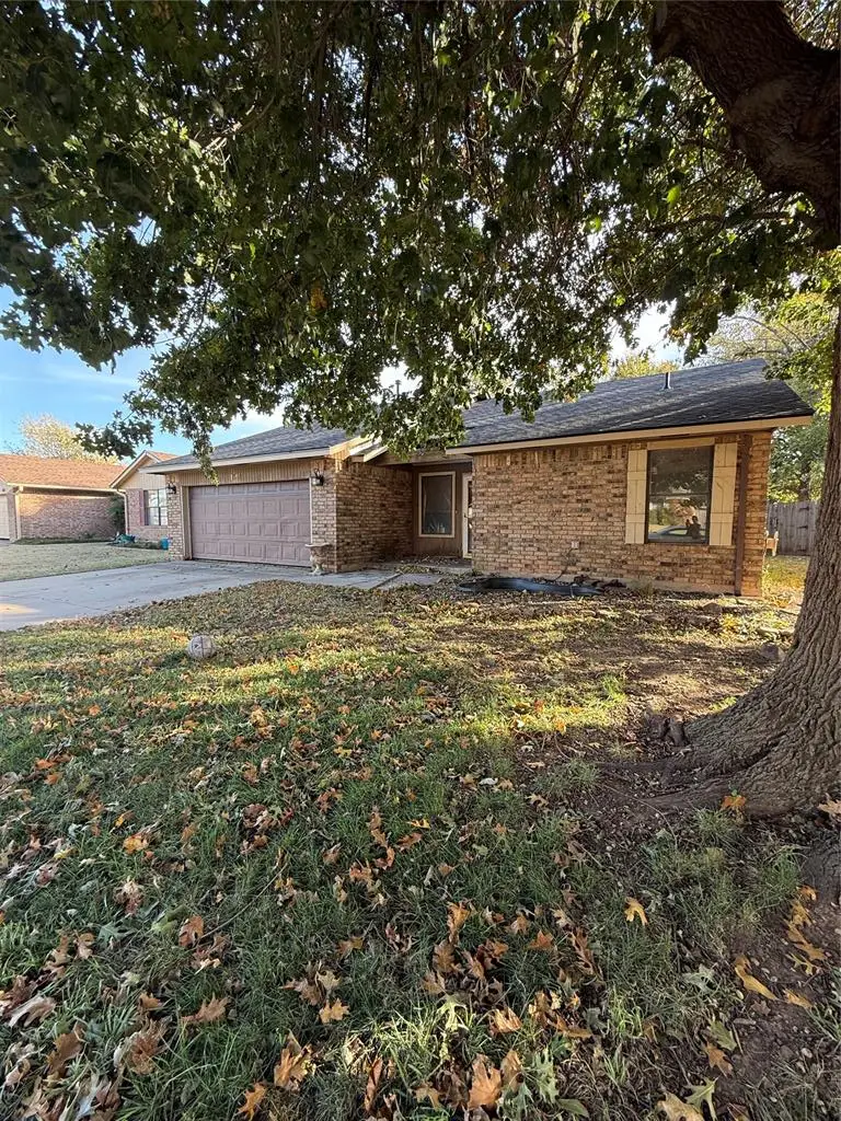 1308 Oswego Drive, Yukon, OK 73099 - Image #2
