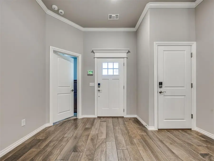 12445 SW 30th Street, Yukon, OK 73099 - Image #2