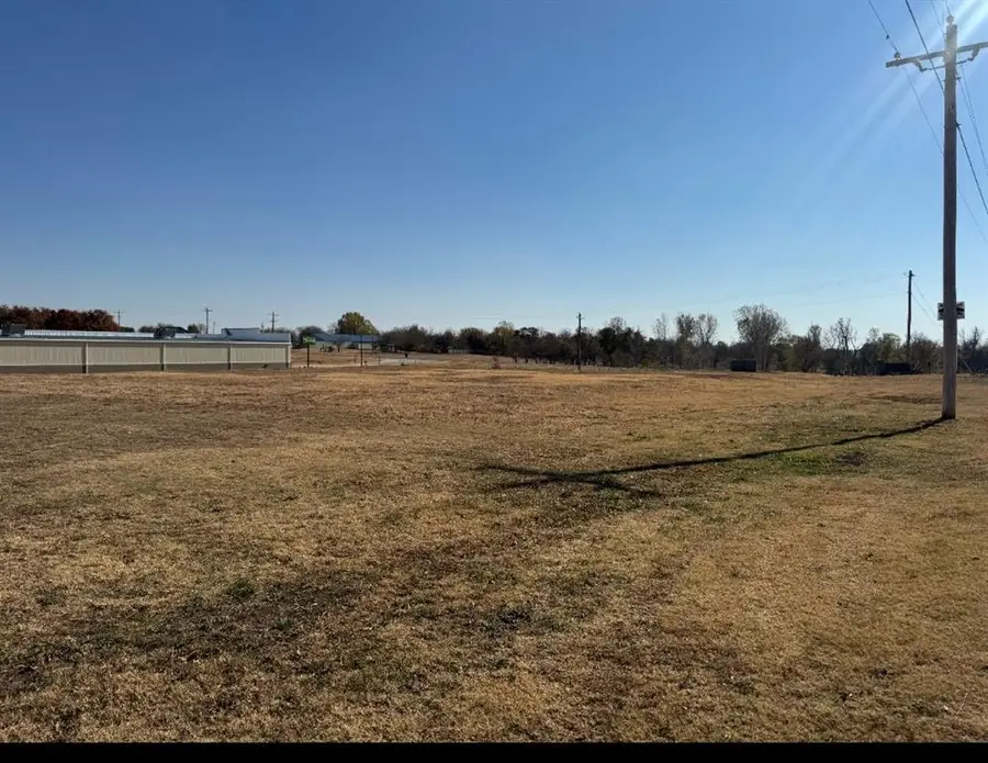 2505 W Veterans Memorial Highway, Blanchard, OK 73010 - Image #2