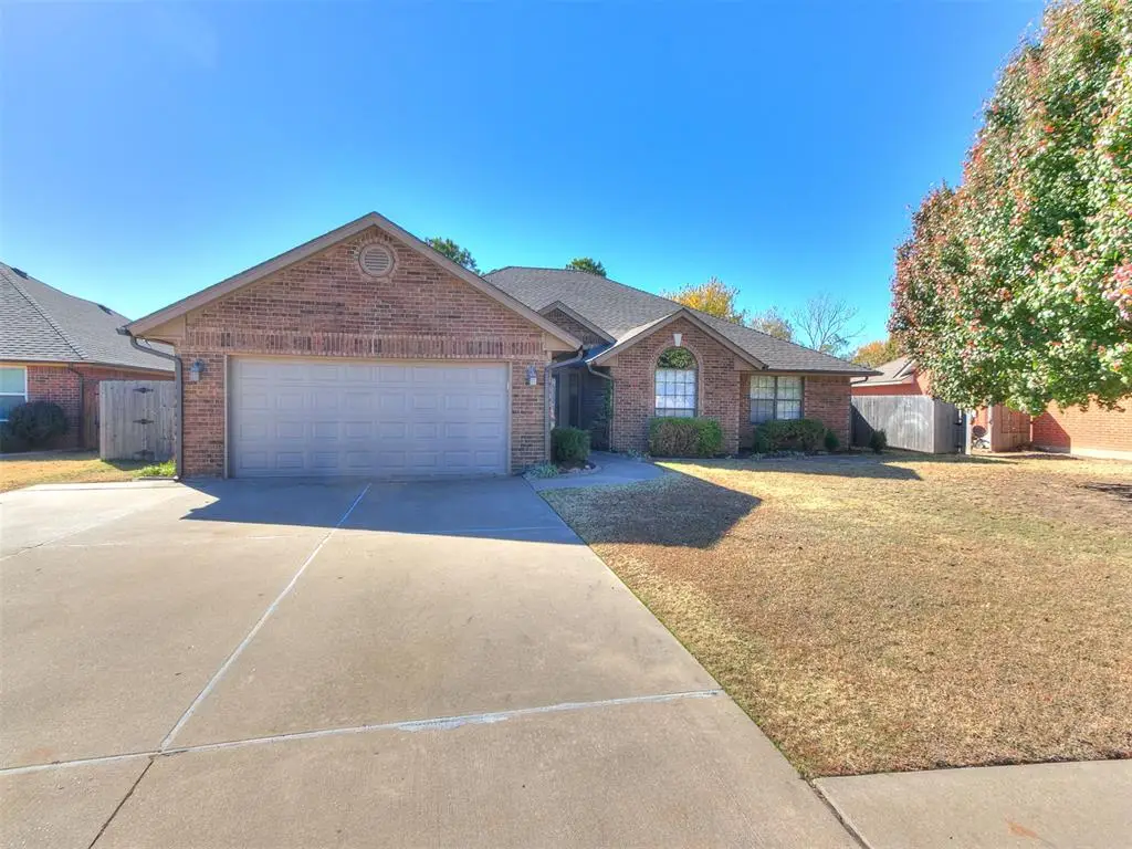 3920 Brownwood Lane, Norman, OK 73072 - Image #1