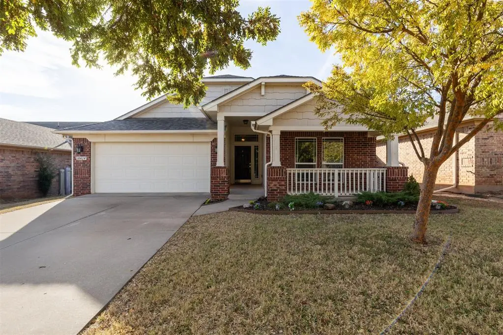 18424 Abierto Drive, Edmond, OK 73012 - Image #1