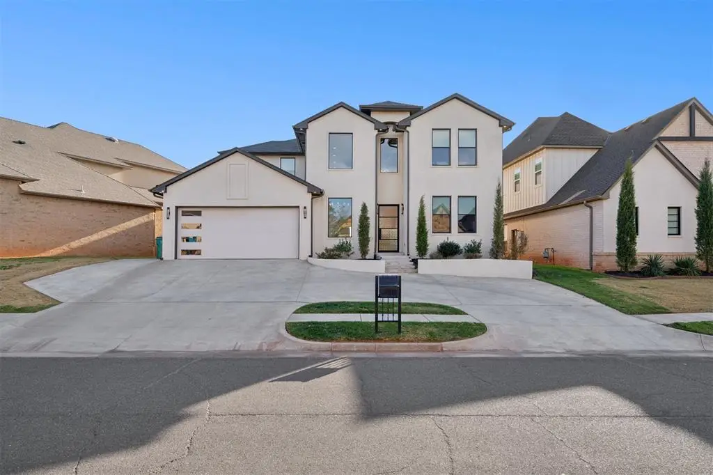 16809 Little Leaf Lane, Edmond, OK 73012 - Image #1