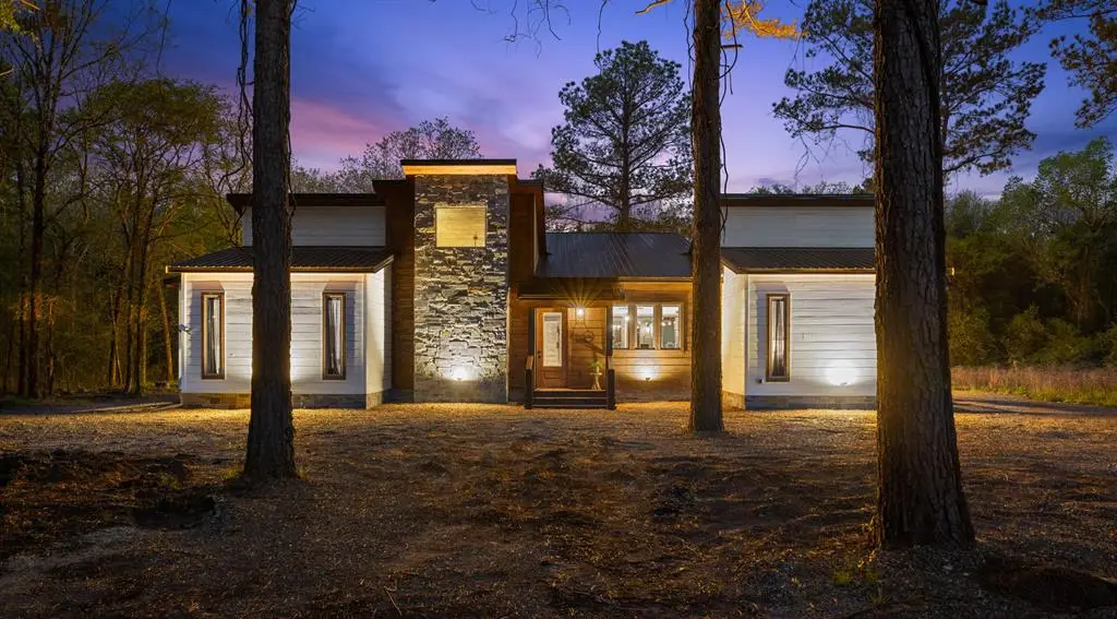 292 Xpress Lane, Broken Bow, OK 74728 - Image #1