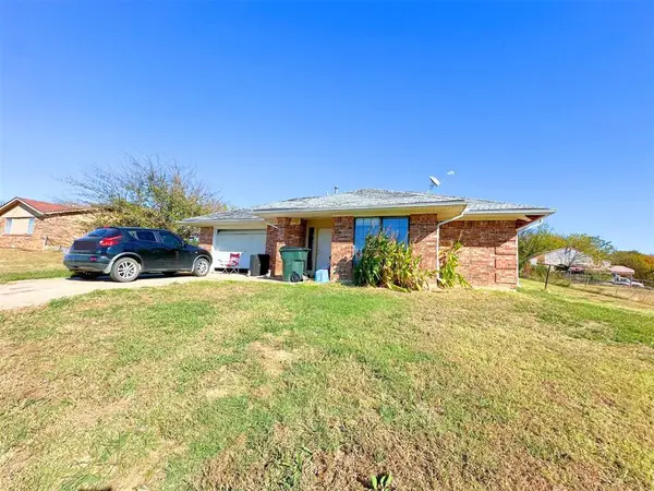 1104 NW Hahn Street, Kingston, OK 73439