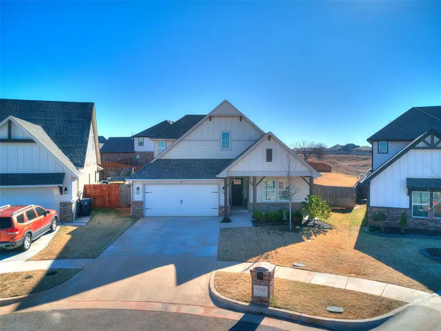 18705 Oakcrest Drive, Edmond, OK 73012 - Image #2