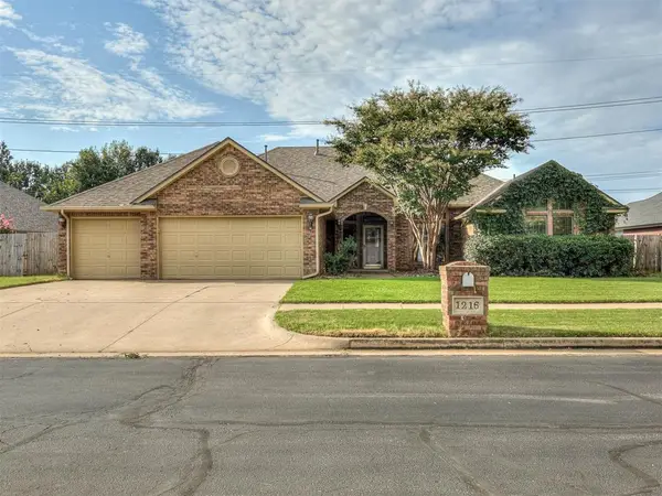 1216 NW 165th Street, Edmond, OK 73012